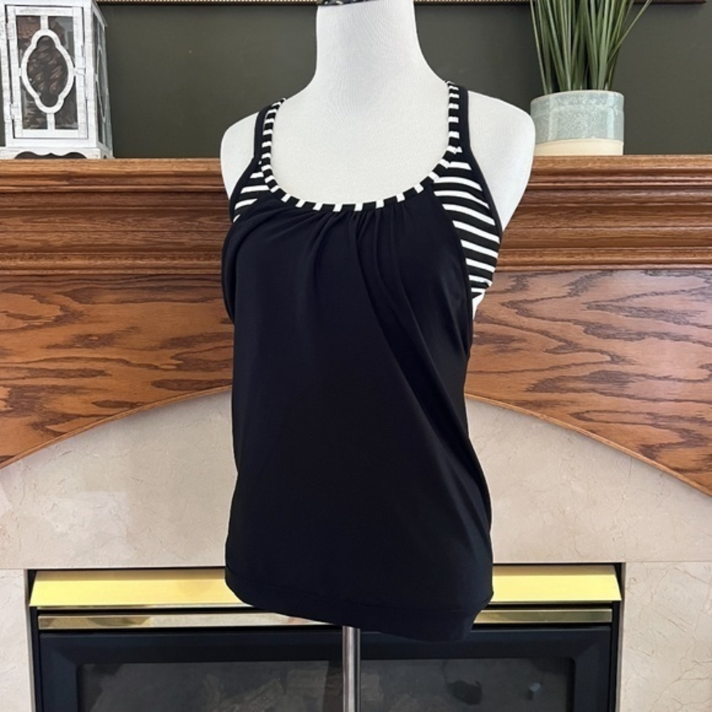 Athleta Black andā White Striped Hidden Agenda Tank Sz. XXS
